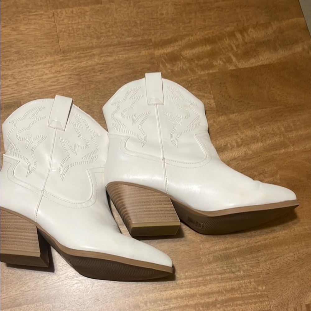 Women's White Western Ankle Boots